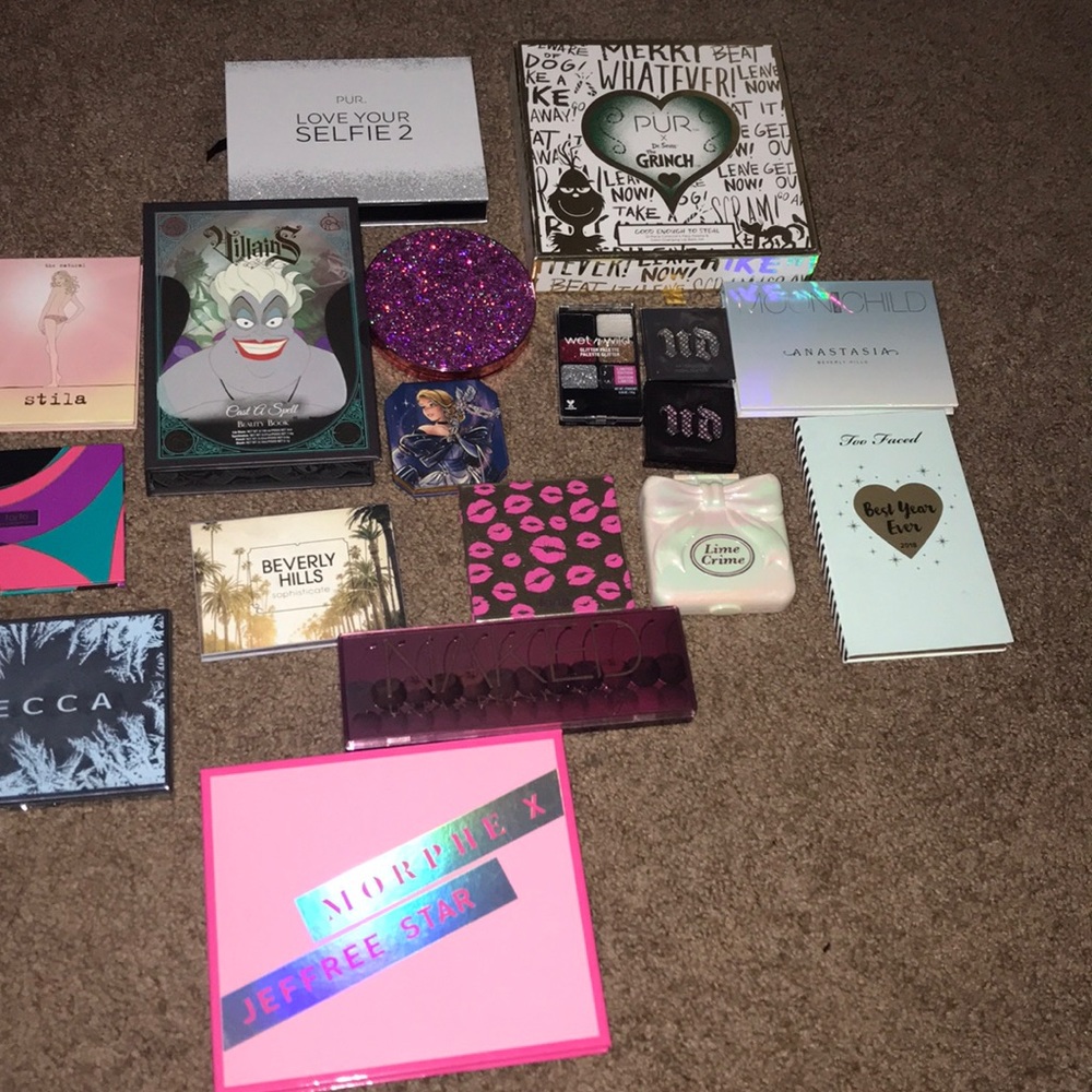 Makeup palette lot everything for $25